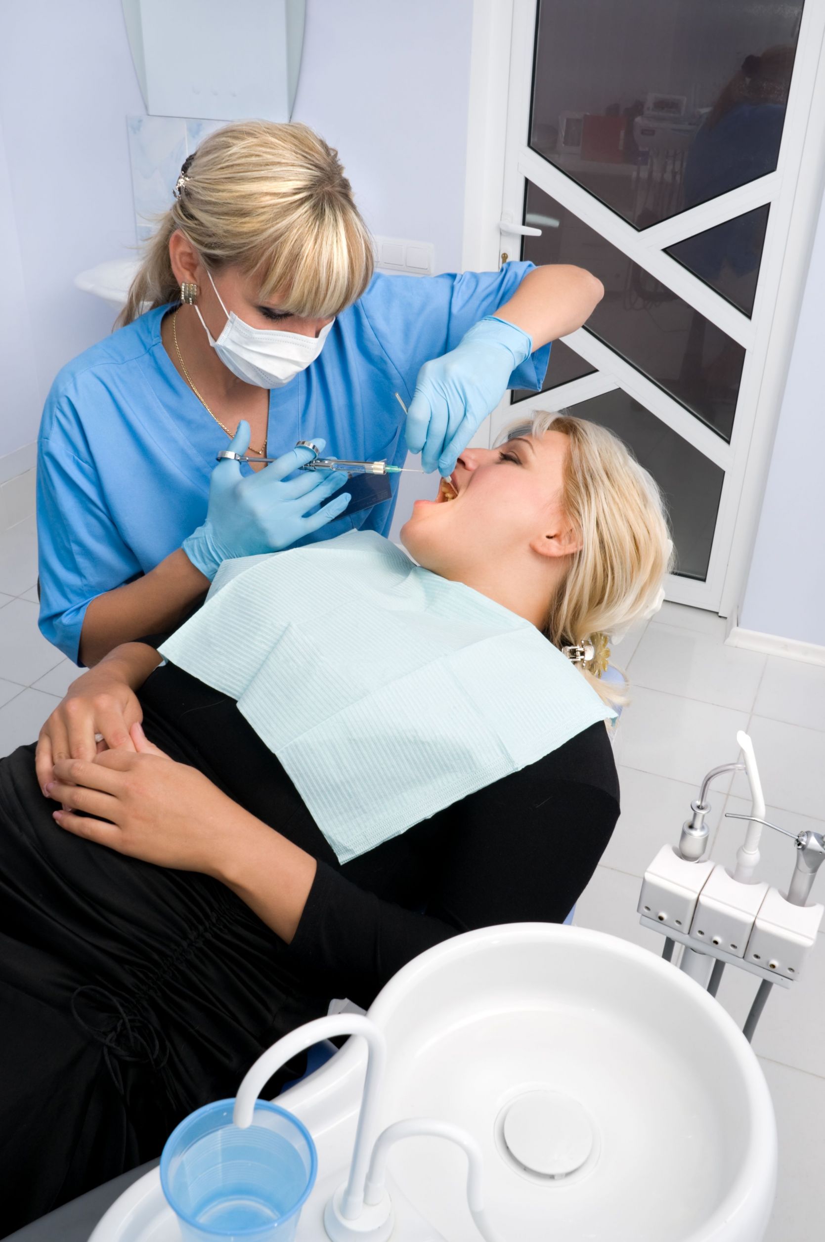 Teeth Cleaning: 6 Things You Can Expect
