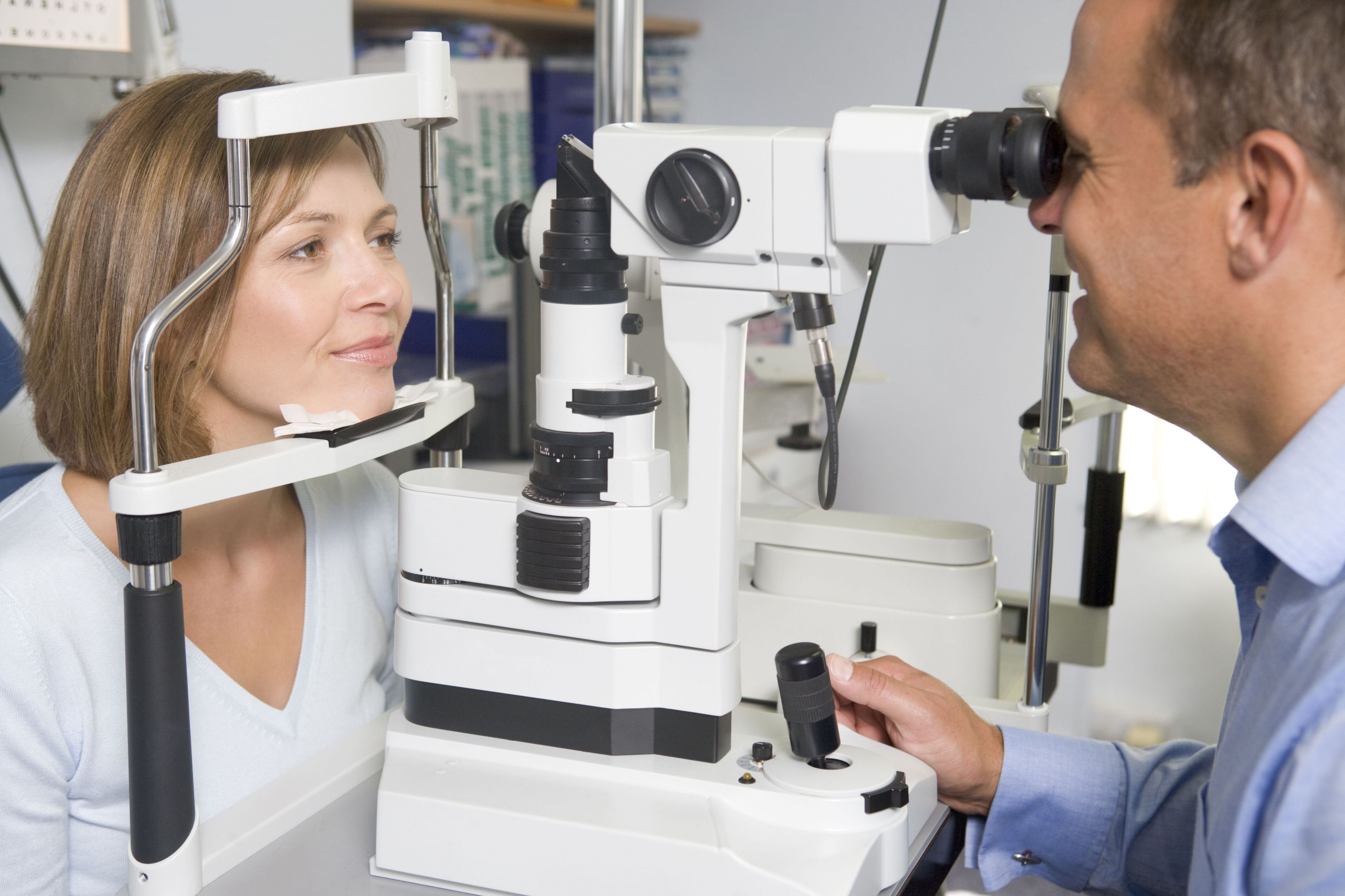 Visit An Optometric Eye Care Center in Chicago for Eyeglasses and Contact Lenses