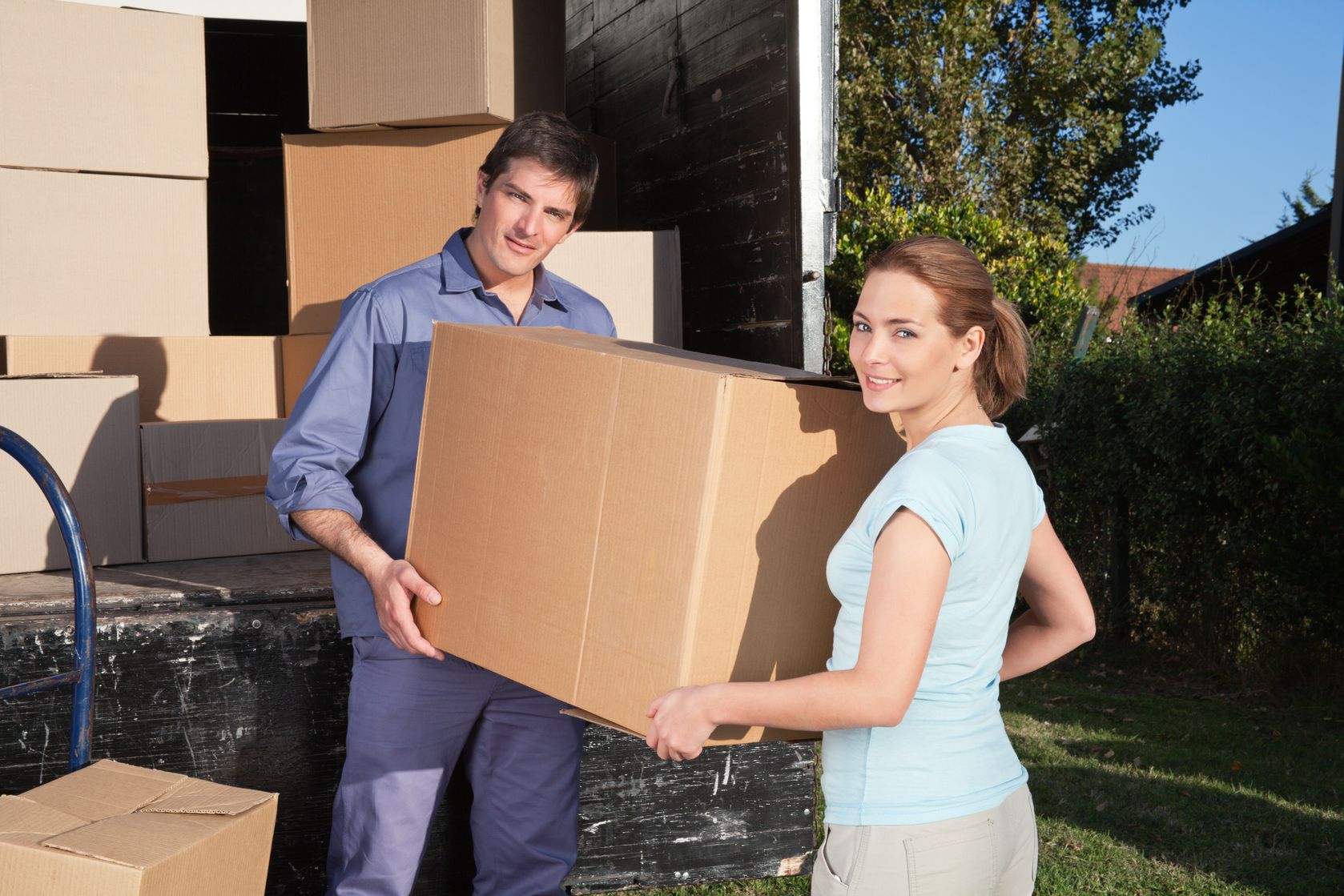 4 Tips to Help You Choose the Right Moving Team