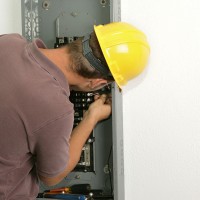 How to Find a Great Home Renovating Contractor for Your Home Improvements