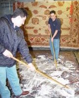 Signs You Need Area Rug Cleaning in Manhattan