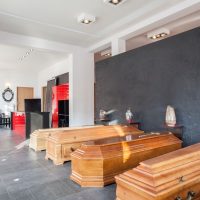 Tips on Choosing Caskets in Deltona FL