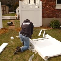 3 Ways a Fencing Contractor in Nassau County Benefits Homeowners