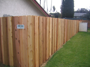 When to Hire a Fence Contractor in Moreno Valley