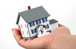 4 Homeowners Insurance Buying Tips to Guide You