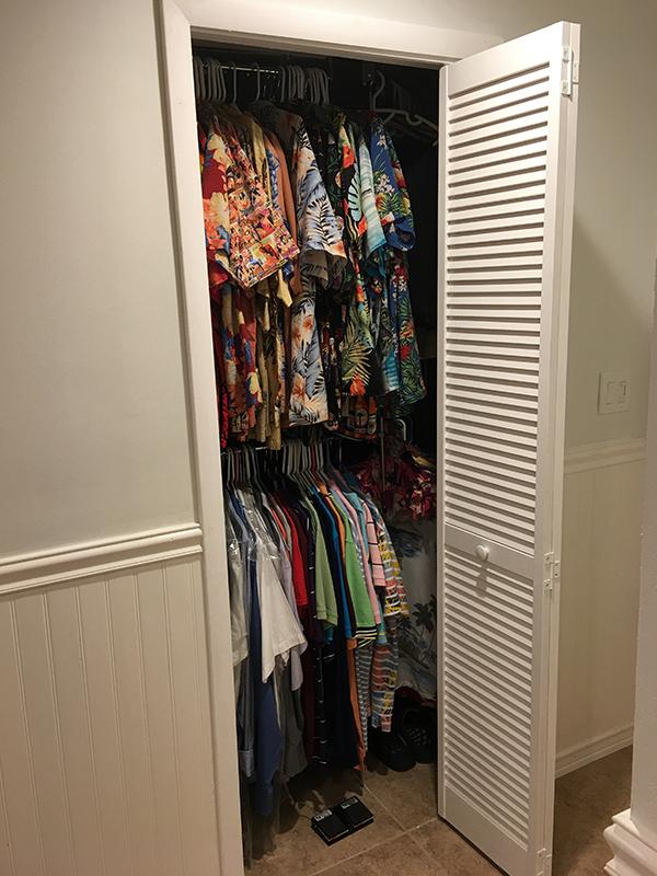 Walk-in Closet Ideas: 4 Reasons to Love a Rotating Closet