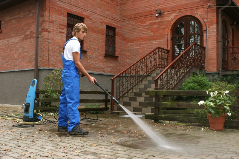 Key benefits US property owners gain from using commercial pressure washing equipment