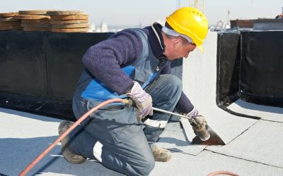 Smart Ways Commercial Roofing Contractors Omaha, NE, Protect Large Business Investments